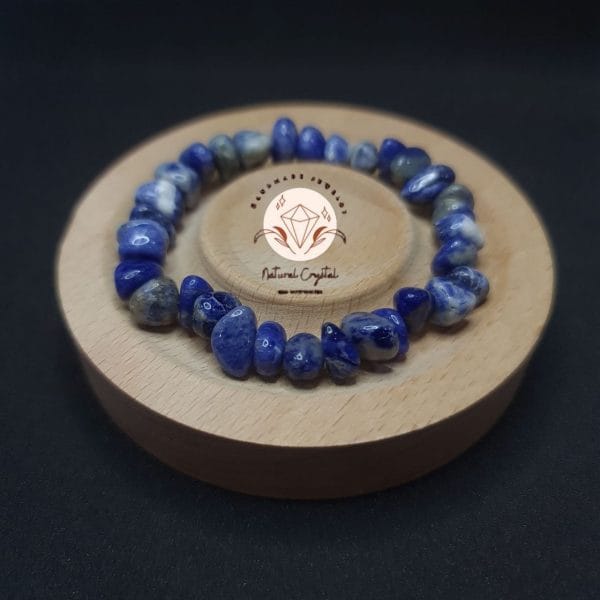 Sodalite (Small Chips) Crystal Bracelet